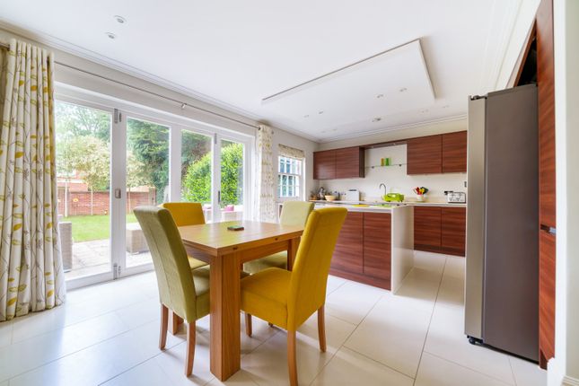 Ashford House,, Cavendish Road, Weybridge photo 3