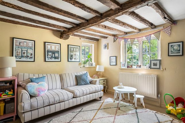 Flower Cottage,, Lower Farm Road, Leatherhead photo 4