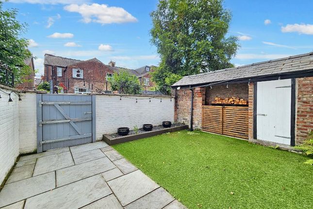 23, York Street, Altrincham photo 4