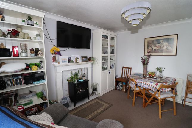 43, Links Drive, Bexhill-on-Sea photo 3