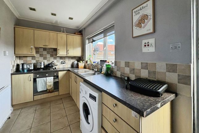 11, Lysdon Avenue, Whitley Bay photo 4