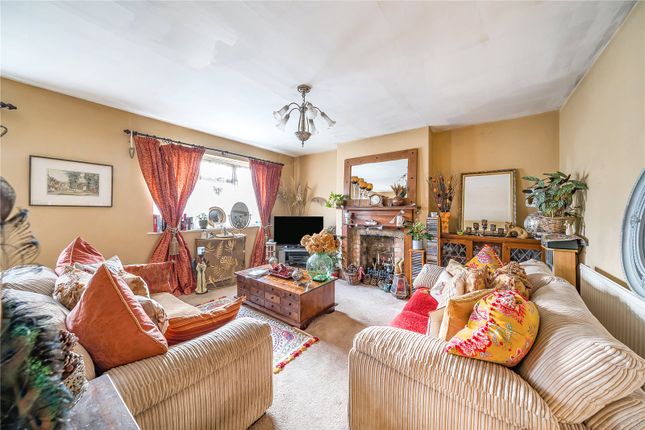 332A,, Kenton Lane, Harrow photo 2