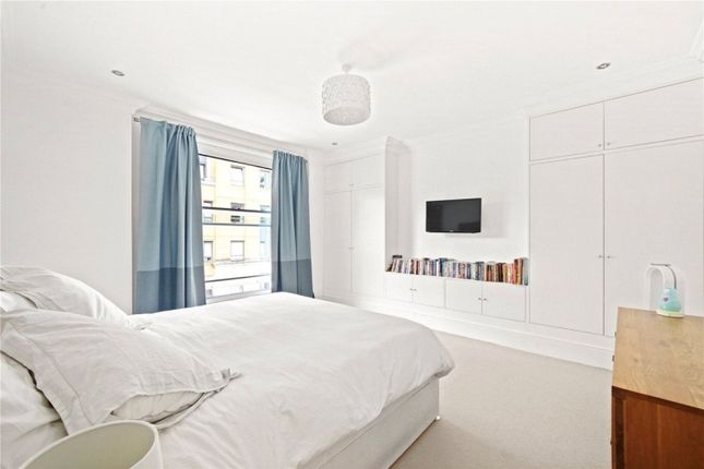 Flat to rent in Greville Road, London