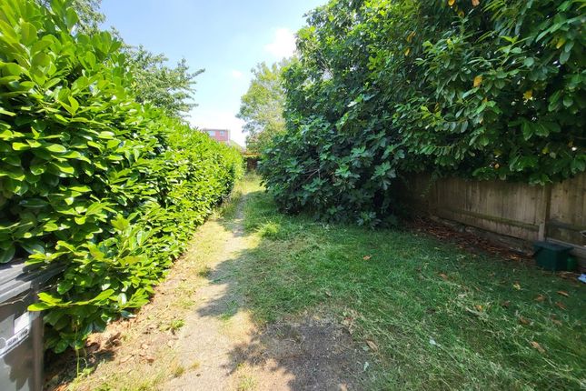 790, Greenford Road, Greenford photo 5