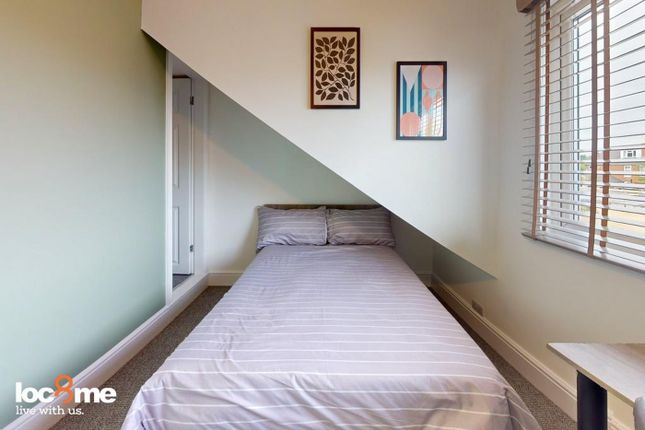 A Tidy And Well-Lit Small Area With Potential For ...