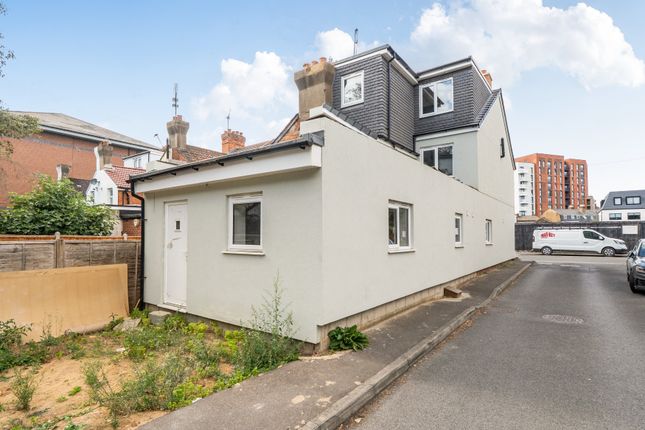 32 (Room 4), Bell Street, Maidenhead photo 4