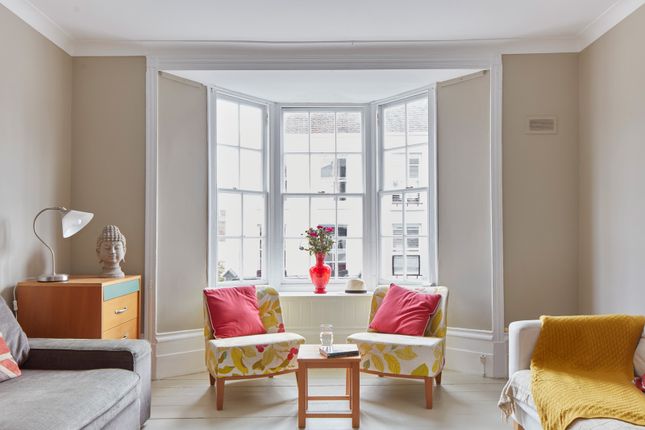 Flat Above 119, High Street, Deal photo 4
