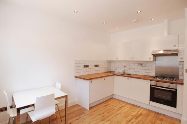 384A, Hornsey Road, London photo 2
