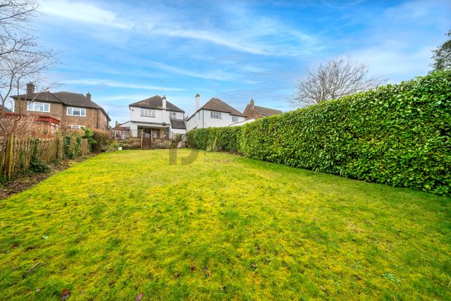 3-bed detached on 16 Manor Wood Road, Purley, £700,000