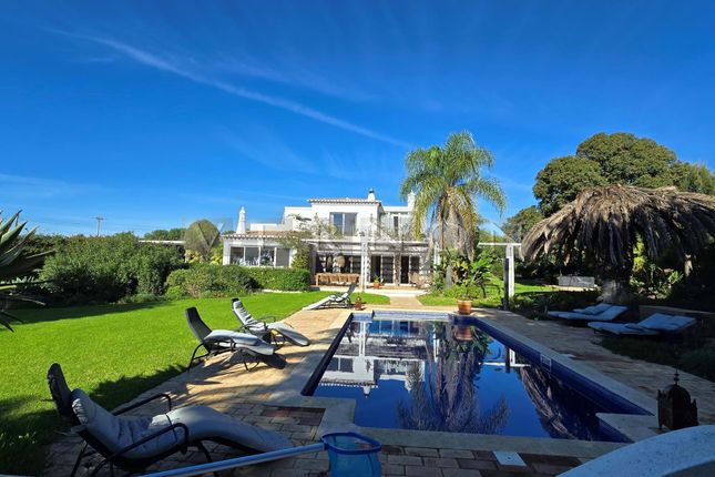 Thumbnail Villa for sale in Caramujeira, Lagoa E Carvoeiro, Lagoa Algarve