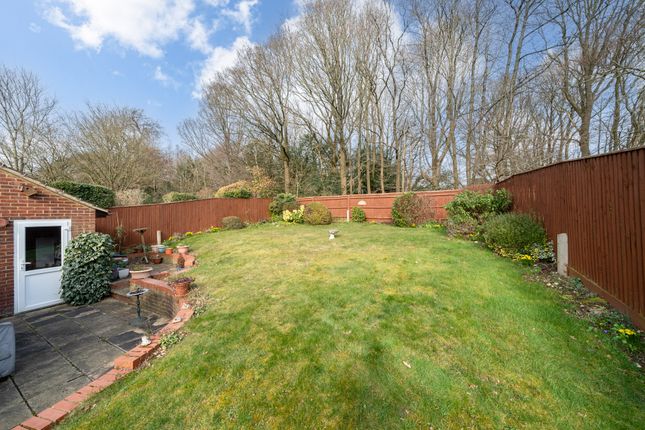 Studio house on 3 Careys Croft, Berkhamsted, £625,000