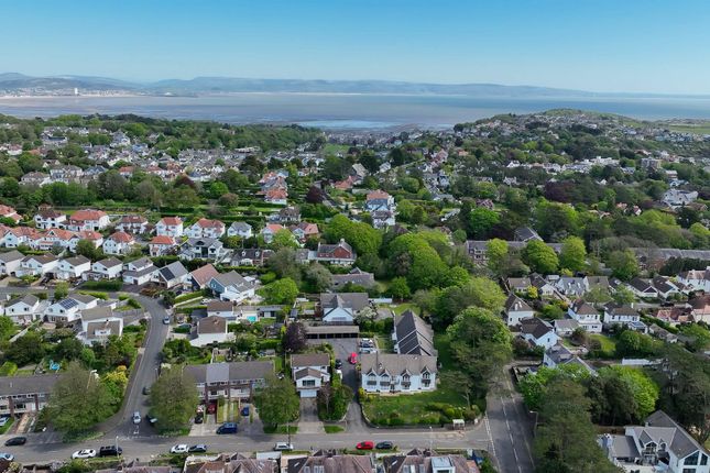11, Caswell Drive, Swansea photo 3