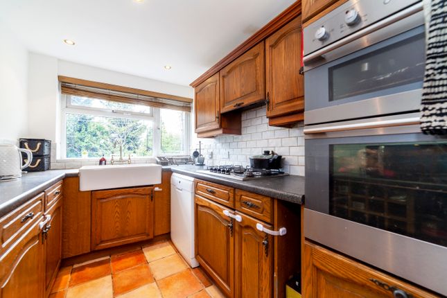 Detached house to rent in Sunnyfield Road, Chislehurst, Kent