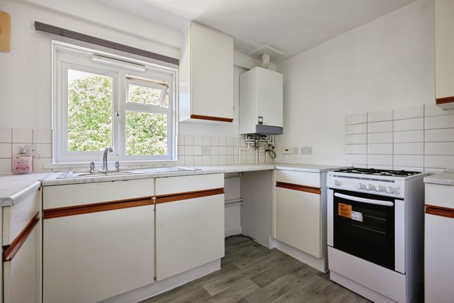 55, Taranto Hill, Yeovil photo 4