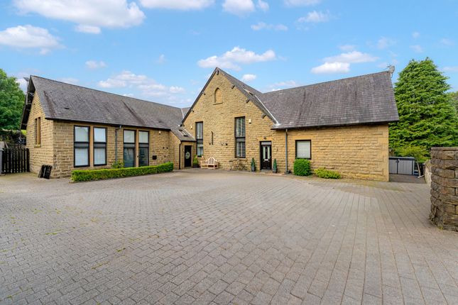 2 The Schoolhouse, Crowthorn Road, North Turton photo 2