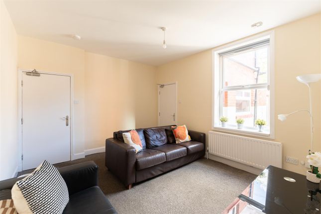 11, Richardson Street, Newcastle Upon Tyne photo 5