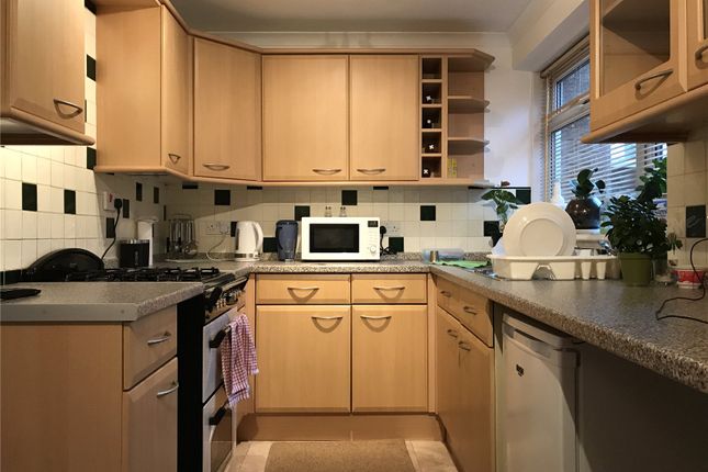 2, Chelwood Drive, Somerset photo 4
