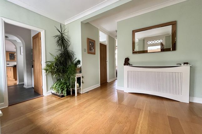White Lodge, Sea Road, Fairlight photo 4