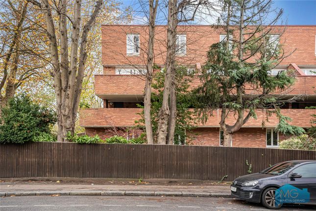21, Highgate Spinney, Crouch End photo 4