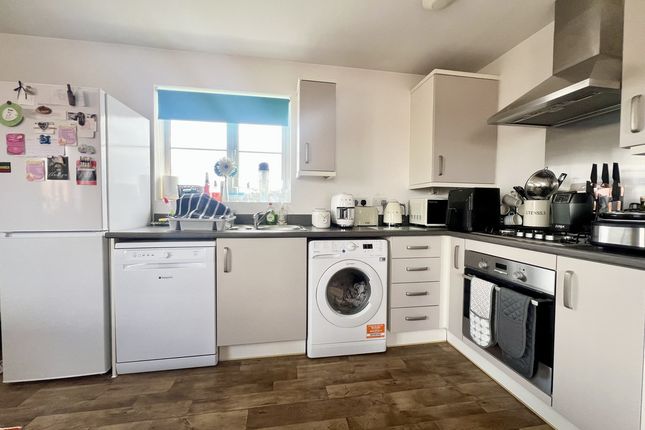 30, Candytuft Way, Didcot photo 3