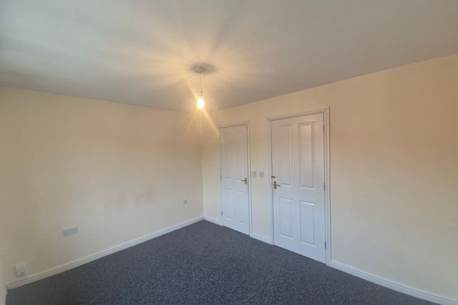 22, Wainwright Aveue, Hamilton photo 4