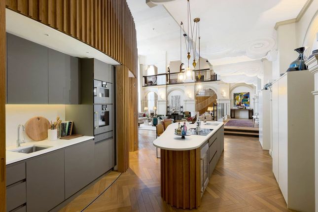 Flat for sale in The King's Hall, The Sloane Building, Hortensia Road, London