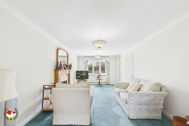 18 Goshawk Road, Gloucester photo 3
