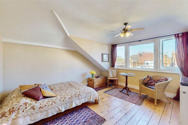 Flat 5, Talbot Road, London photo 2