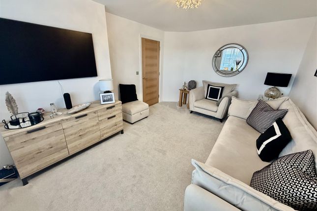 19, Ellis Close, Houghton-Le-Spring photo 3