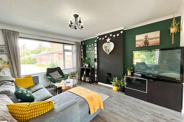 10 Manor Park, Exeter photo 3