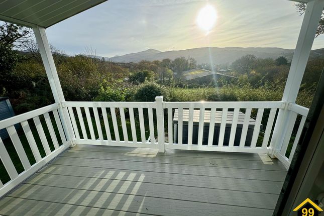 Photo 0