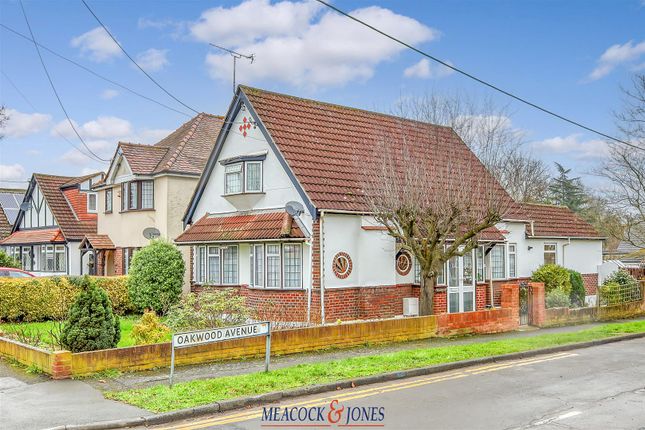 3-bed detached on 2, Oakwood Avenue, Brentwood, £575,000