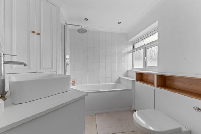 End terrace house for sale in Well Hall Road, London