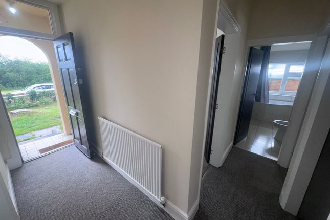 2, Saughall Road, Chester photo 3