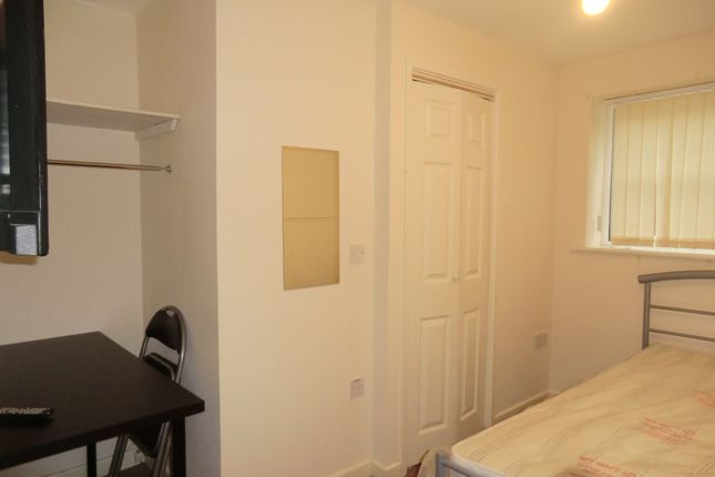 Terraced house to rent in Regent Street, Earlsdon, Coventry