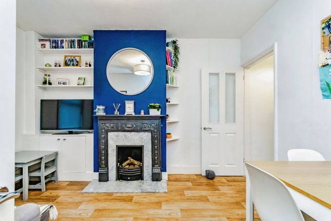 Flat for sale in Farningham Road, Caterham, Surrey