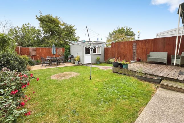 10, Whitcross, Yeovil photo 2