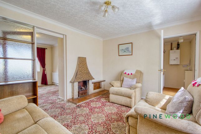 10 Rogers Avenue, Worksop photo 2