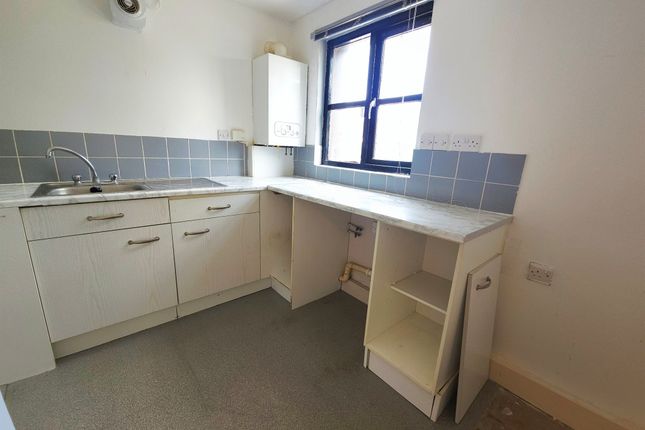 1, Levisham Close, Hull photo 5