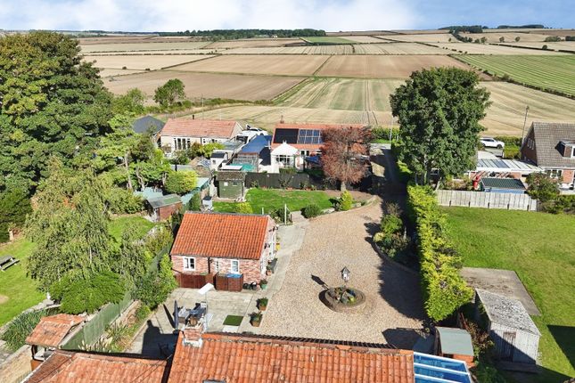 Butterfly Cottage, Northfield Road, Driffield photo 2