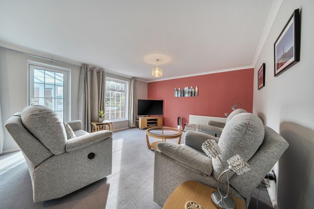 145, Uxbridge Road, Harrow photo 2