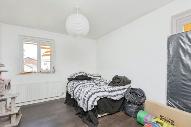 53, Sweeps Lane, Kent photo 5