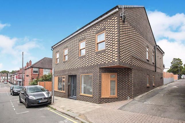 Thumbnail Flat for sale in William Street, Luton