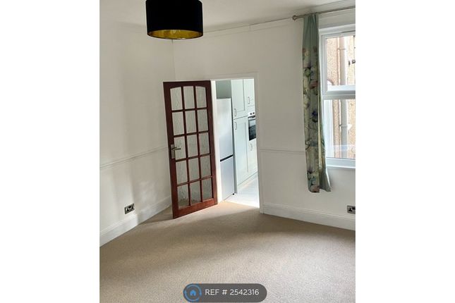 Newcombe Road, Earlsdon, Coventry photo 3