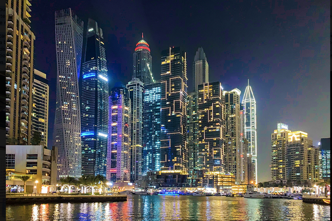 Thumbnail Apartment for sale in Dubai Marina, Dubai, United Arab Emirates