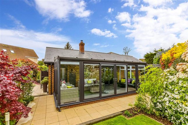 Detached bungalow for sale in Carlton Avenue, Greenhithe, Kent