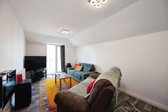Flat 10, 129, Southwood Road, Hayling Island photo 4