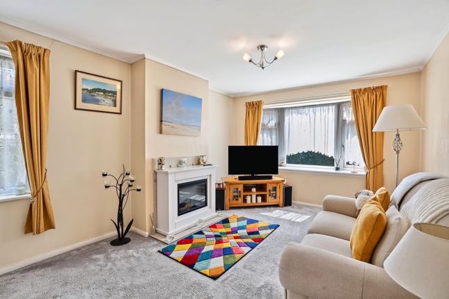 7, Greenlydd Close, Ventnor photo 4