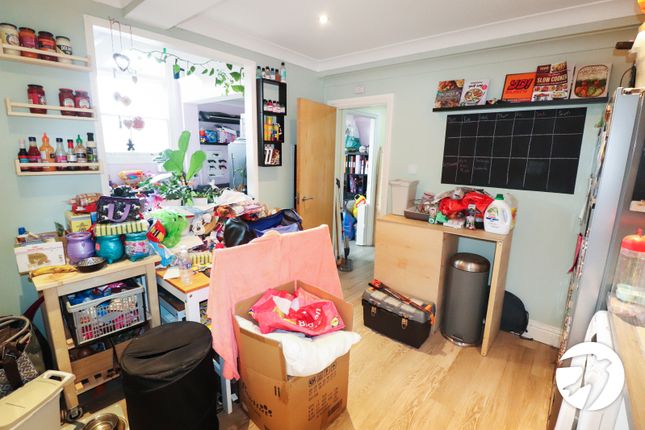 Flat for sale in Upper Holly Hill Road, Belvedere