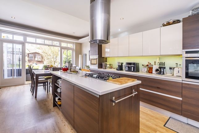 Thumbnail Terraced house to rent in The Crescent, London